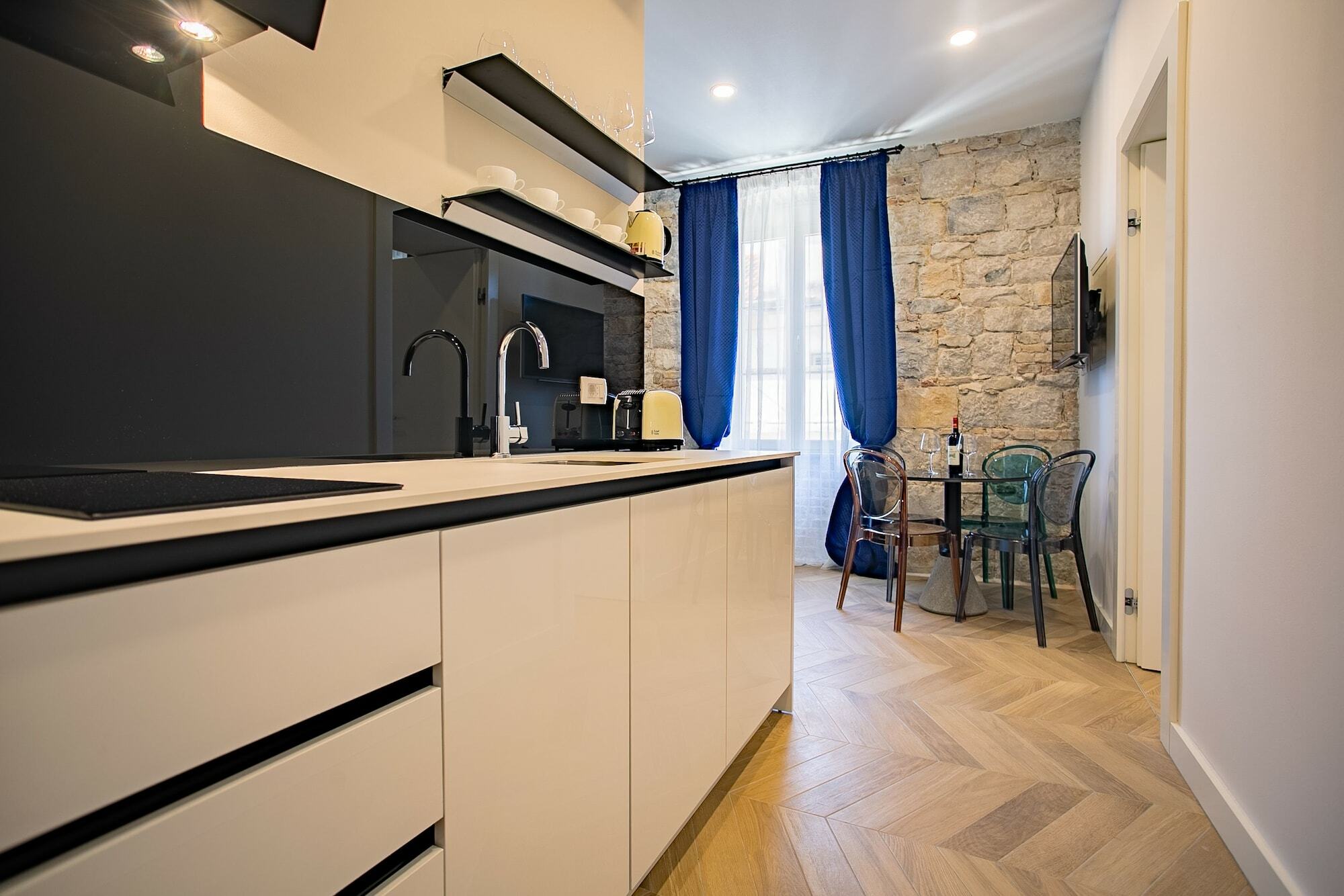 Best4Stay Luxury Rooms Split Buitenkant foto